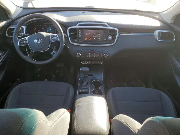 5XYPGDA36LG662562 2020 KIA SORENTO - Image 8