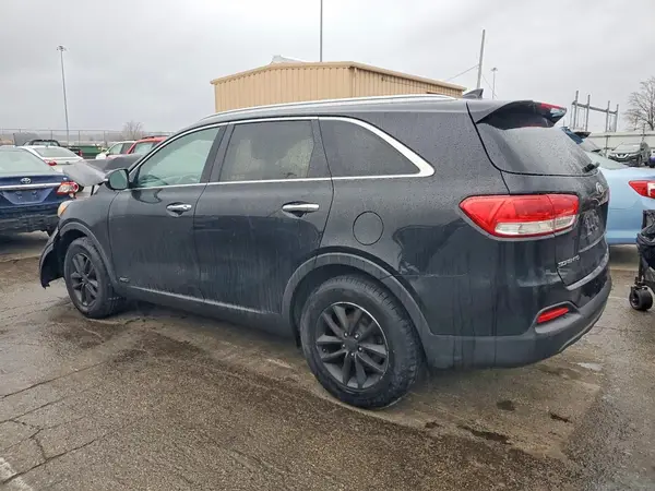 5XYPGDA37GG003833 2016 KIA SORENTO - Image 2