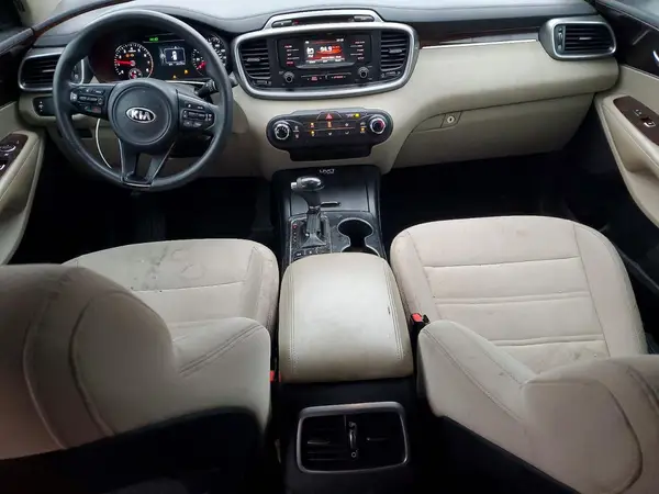 5XYPGDA37GG003833 2016 KIA SORENTO - Image 8