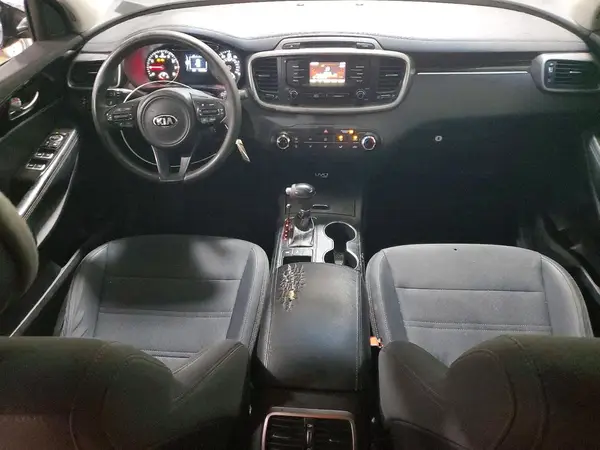 5XYPGDA37GG020597 2016 KIA SORENTO - Image 8