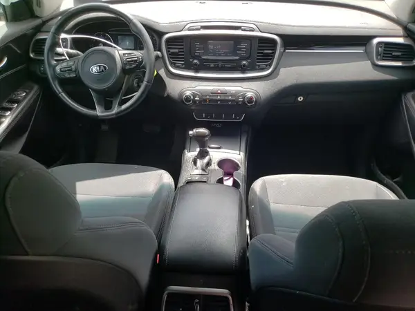 5XYPGDA37GG022902 2016 KIA SORENTO - Image 8