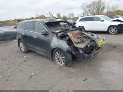 5XYPGDA37GG043555 2016 KIA SORENTO