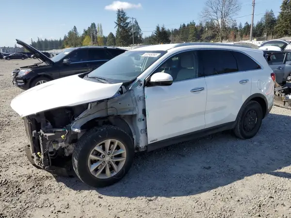 5XYPGDA37GG044639 2016 KIA SORENTO - Image 1