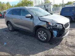 5XYPGDA37GG049680 2016 KIA SORENTO