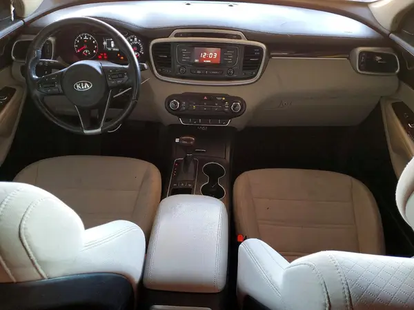 5XYPGDA37GG052899 2016 KIA SORENTO - Image 8
