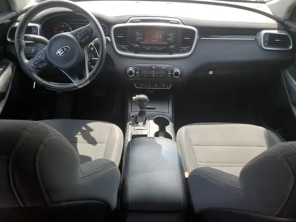 5XYPGDA37GG058587 2016 KIA SORENTO - Image 8