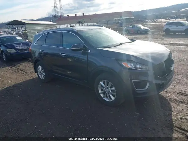 5XYPGDA37GG059013 2016 KIA SORENTO - Image 1