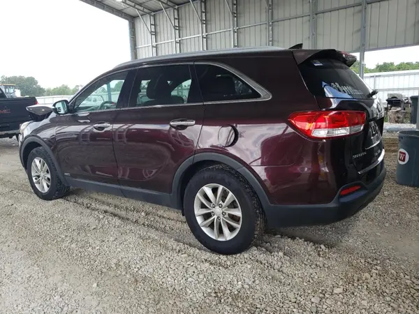 5XYPGDA37GG071260 2016 KIA SORENTO - Image 2