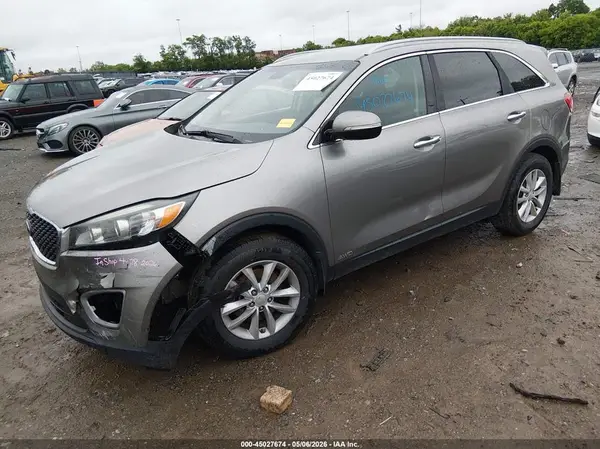5XYPGDA37GG073509 2016 KIA SORENTO - Image 2