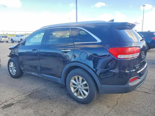5XYPGDA37GG077415 2016 KIA SORENTO - Image 2