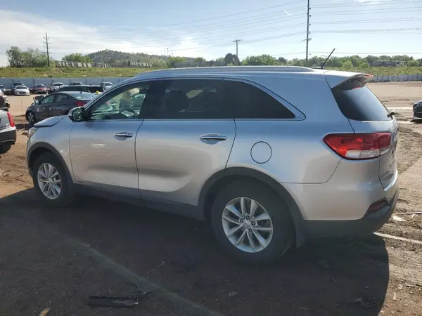 5XYPGDA37GG088186 2016 KIA SORENTO - Image 2