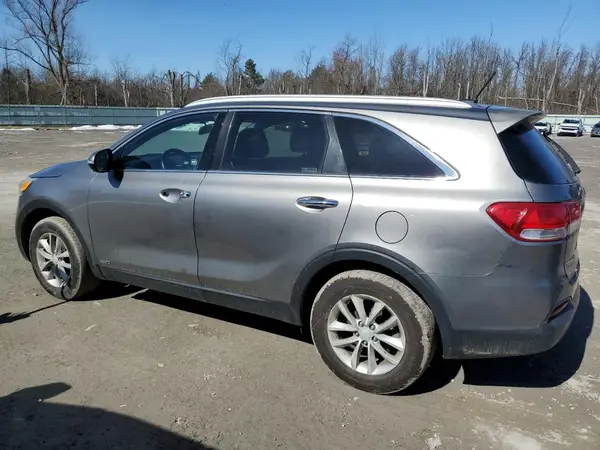 5XYPGDA37GG095137 2016 KIA SORENTO - Image 2