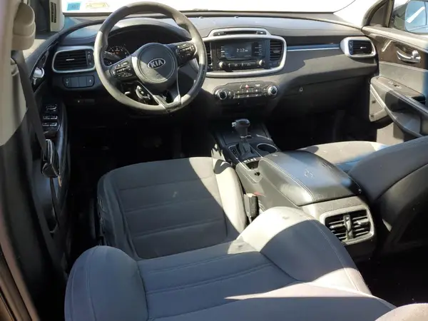 5XYPGDA37GG095137 2016 KIA SORENTO - Image 8