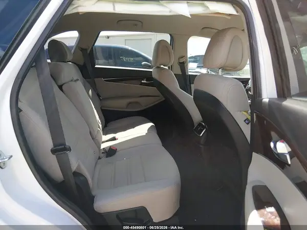 5XYPGDA37GG098653 2016 KIA SORENTO - Image 8