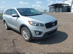 5XYPGDA37GG103270 2016 KIA SORENTO