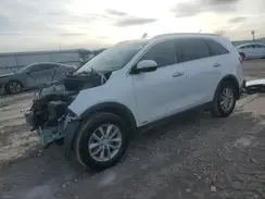 5XYPGDA37GG105844 2016 KIA SORENTO