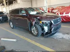 5XYPGDA37GG123793 2016 KIA SORENTO