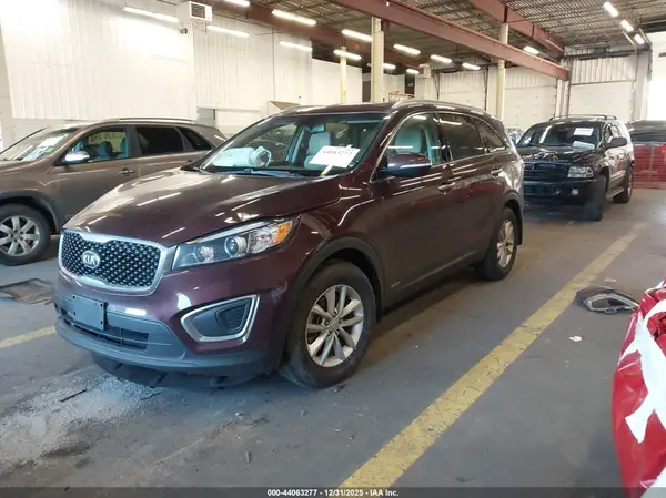 5XYPGDA37GG123793 2016 KIA SORENTO - Image 2