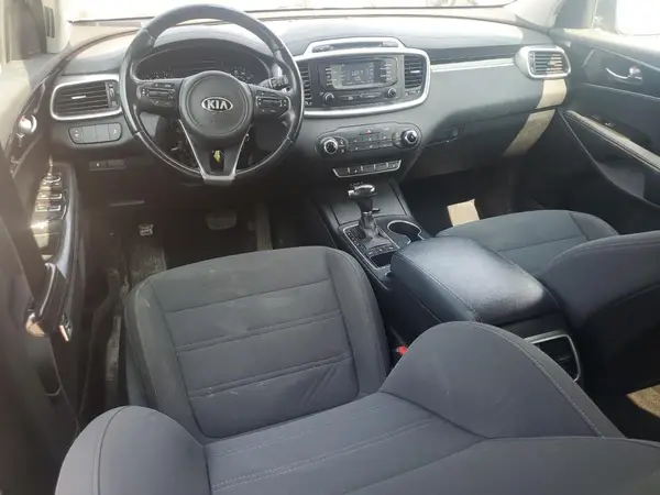 5XYPGDA37GG129397 2016 KIA SORENTO - Image 8