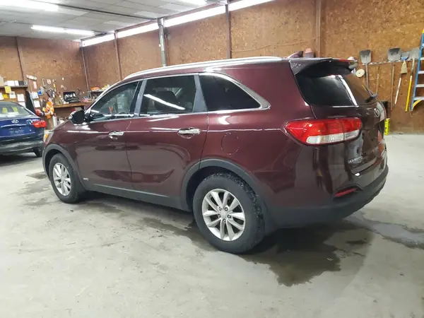 5XYPGDA37GG136107 2016 KIA SORENTO - Image 2