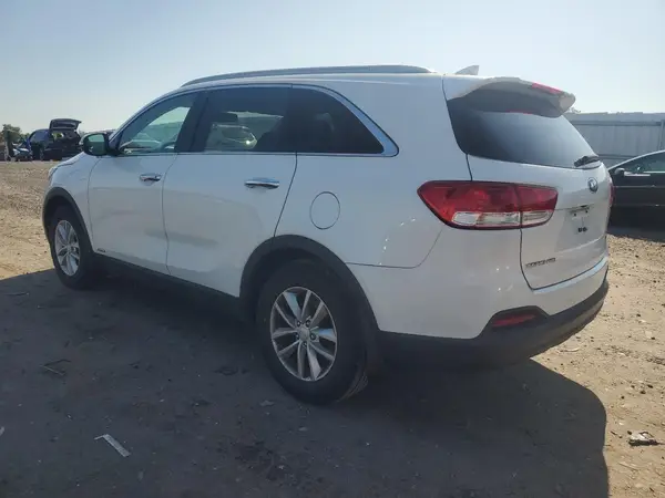 5XYPGDA37GG136995 2016 KIA SORENTO - Image 2
