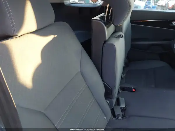 5XYPGDA37GG150184 2016 KIA SORENTO - Image 8