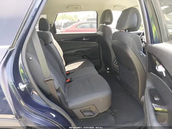 5XYPGDA37GG151318 2016 KIA SORENTO - Image 8