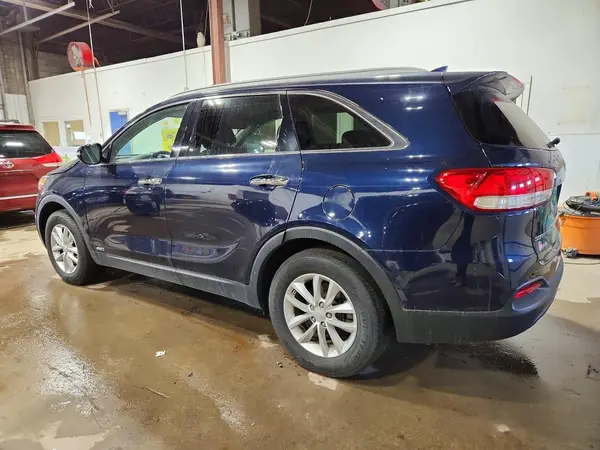 5XYPGDA37GG171326 2016 KIA SORENTO - Image 2