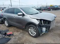 5XYPGDA37HG204052 2017 KIA SORENTO