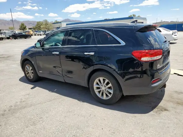 5XYPGDA37HG211101 2017 KIA SORENTO - Image 2