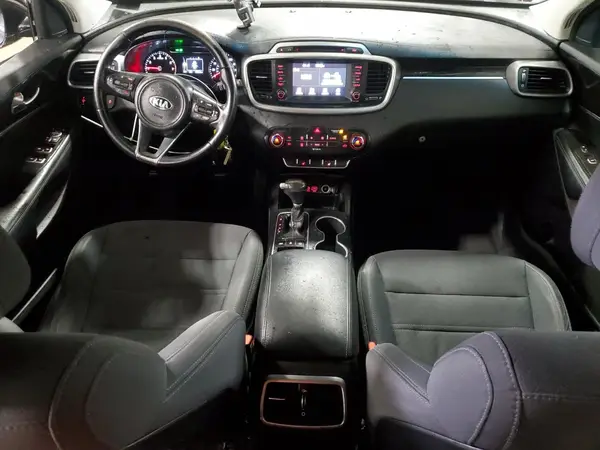 5XYPGDA37HG244342 2017 KIA SORENTO - Image 8