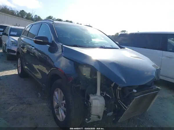 5XYPGDA37HG248519 2017 KIA SORENTO - Image 1
