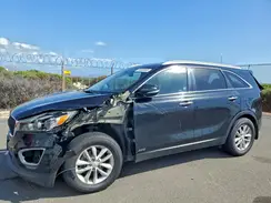 5XYPGDA37HG256104 2017 KIA SORENTO