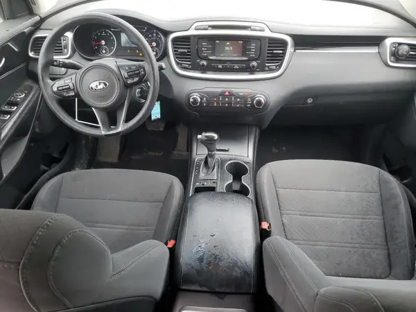 5XYPGDA37HG265188 2017 KIA SORENTO - Image 8