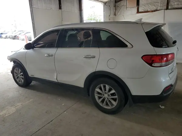 5XYPGDA37HG270908 2017 KIA SORENTO - Image 2