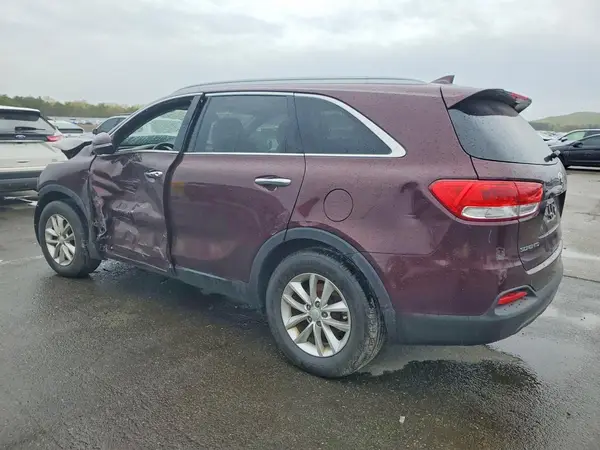 5XYPGDA37HG285943 2017 KIA SORENTO - Image 2