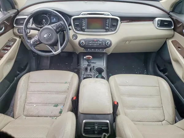 5XYPGDA37HG285943 2017 KIA SORENTO - Image 8
