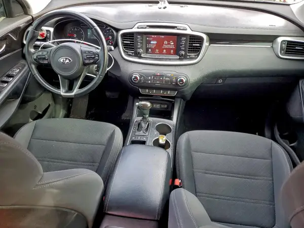 5XYPGDA37HG293623 2017 KIA SORENTO - Image 8