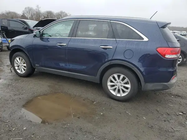5XYPGDA37HG335367 2017 KIA SORENTO - Image 2