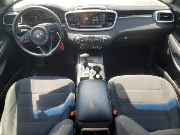 5XYPGDA37JG347279 2018 KIA SORENTO - Image 8