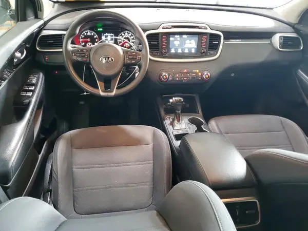 5XYPGDA37JG347962 2018 KIA SORENTO - Image 8