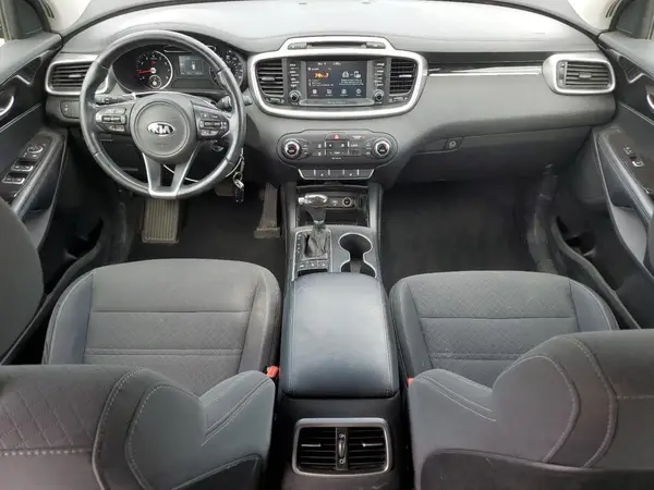 5XYPGDA37JG407870 2018 KIA SORENTO - Image 8