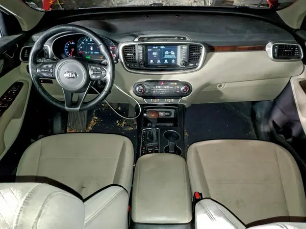 5XYPGDA37JG410719 2018 KIA SORENTO - Image 8