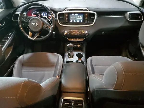 5XYPGDA37JG415046 2018 KIA SORENTO - Image 8