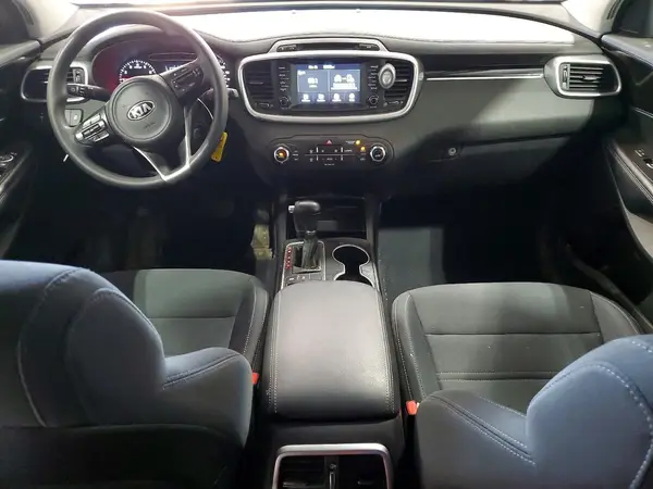 5XYPGDA37JG425267 2018 KIA SORENTO - Image 8