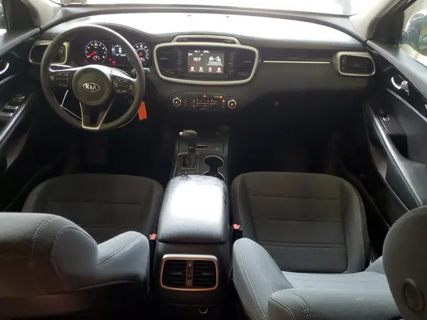 5XYPGDA37JG426001 2018 KIA SORENTO - Image 8