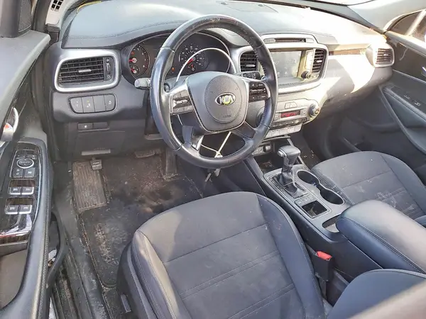 5XYPGDA37KG433256 2019 KIA SORENTO - Image 8