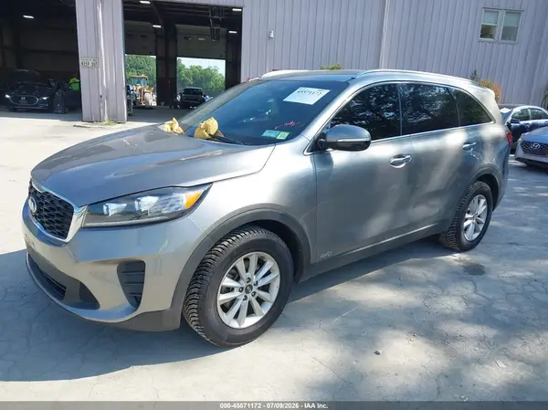 5XYPGDA37KG447240 2019 KIA SORENTO - Image 2