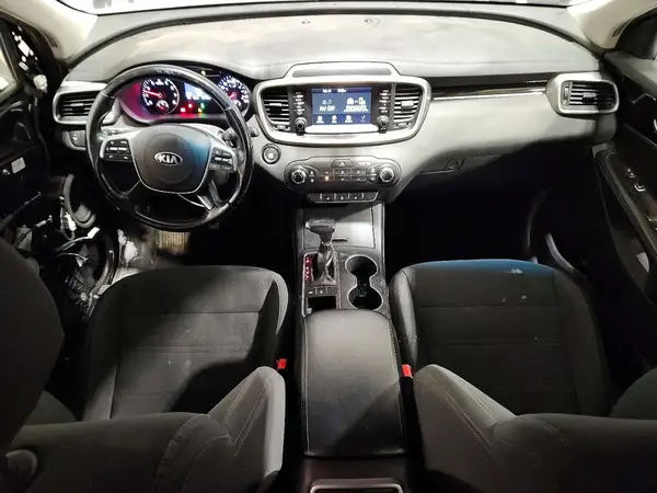 5XYPGDA37KG456214 2019 KIA SORENTO - Image 8