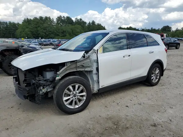5XYPGDA37KG457640 2019 KIA SORENTO - Image 1